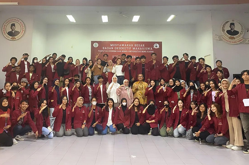 Debat Terbuka & Pemilihan Ketua dan Wakil Ketua BEM FEB UBK